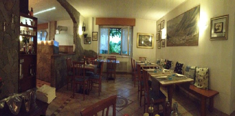 Tirano e dintorni - Ristoranti -Ristorante il Tinello - Valtellina Tirano e dintorni - Ristoranti -Ristorante il Tinello - Valtellina