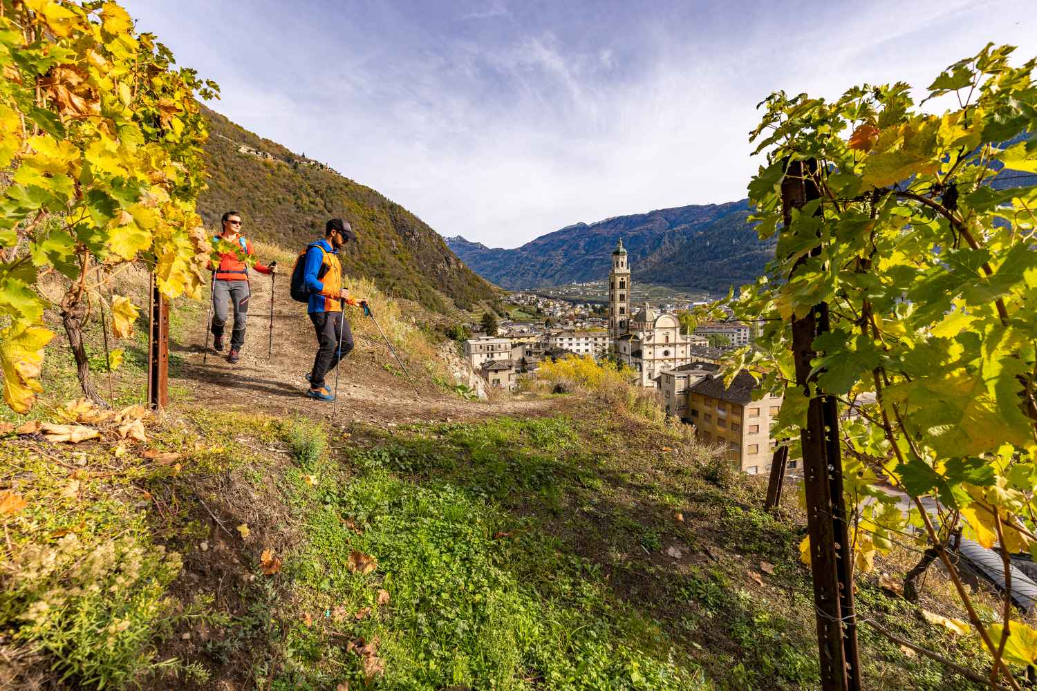 La Via dei Terrazzamenti è ideale da percorrere in autunno con i suoi colori e contesti paesaggistici davvero unici