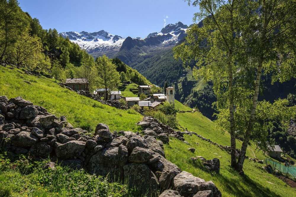 Frasnedo, nella Valle dei Ratti