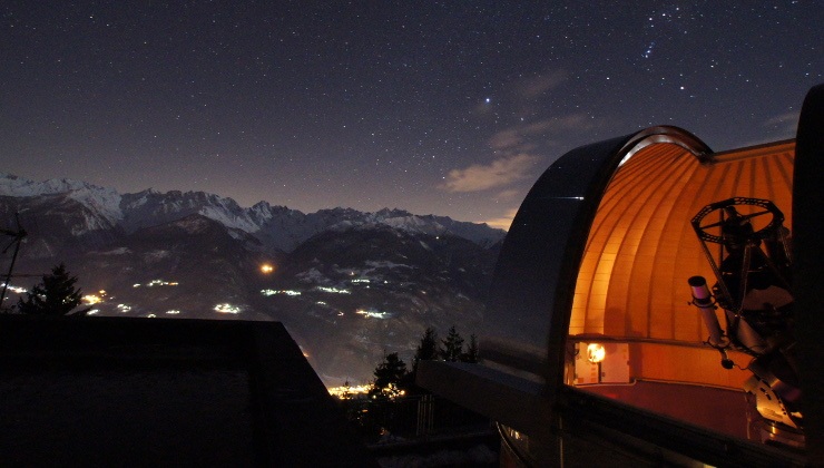 L'Osservatorio Astronomico Piazzi si trova in loc. San Bernardo, nel comune di Ponte in Valtellina e organizza visite guidate anche per scolaresche