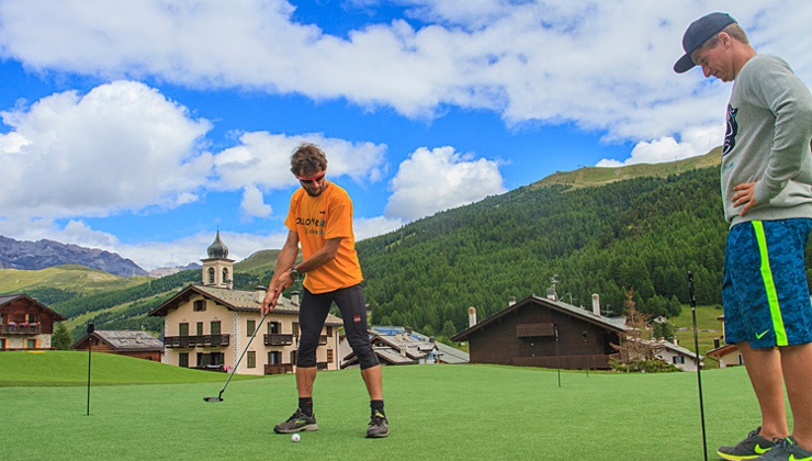 Unica nel panorama alpino, il Golf Club Livigno ha come obiettivo quello di avvicinare al golf molti sportivi e di diventare un importante strumento di allenamento