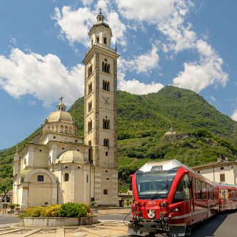 Trenino Rosso del Bernina a Tirano